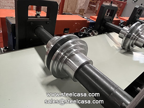 baffle ceiling machine forming rollers