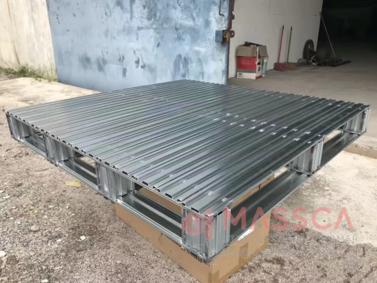 steel pallet roll forming machine